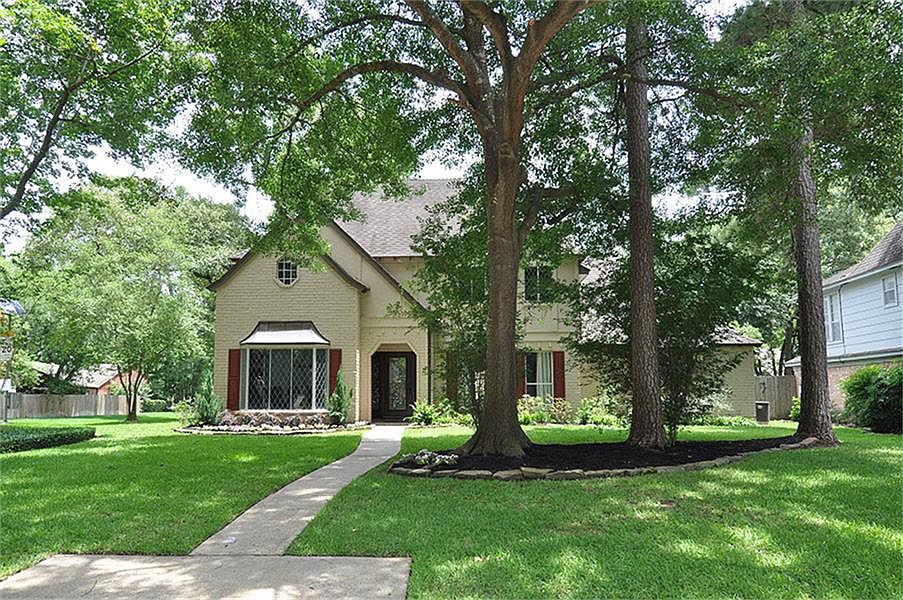 1st image of 3414 Oak Lake Dr