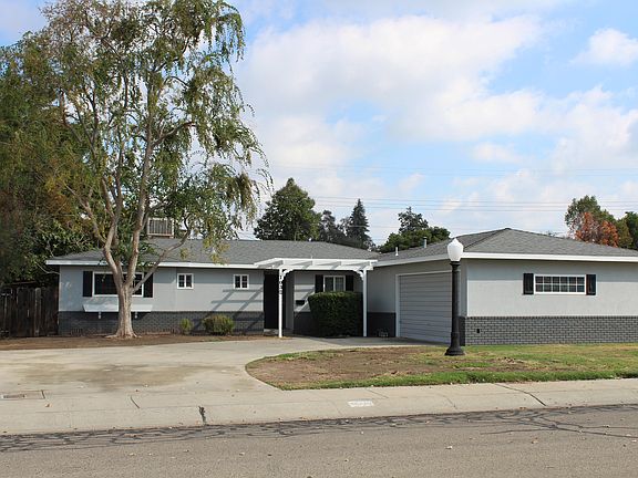 2nd image of 1032 W Valley Dr