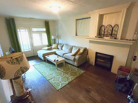 2nd image of 120 N Linden Ave APT 6