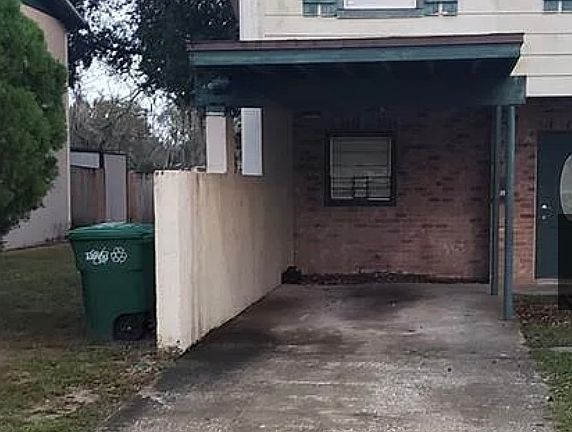4th image of 5112 Tennis Court Cir