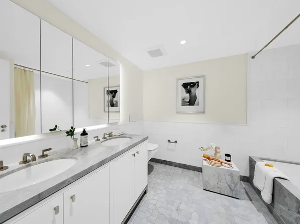 360 Central Park West image 15 of 16