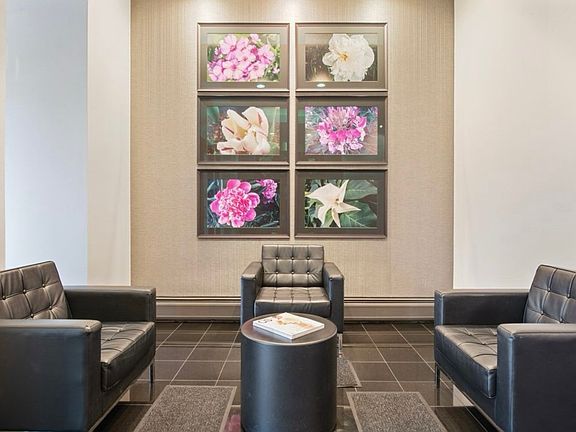 3rd image of 2144 N Lincoln Park W APT 13A