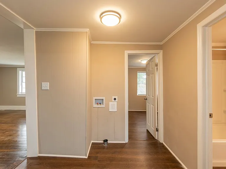 4042 S Church St — Photo 11
