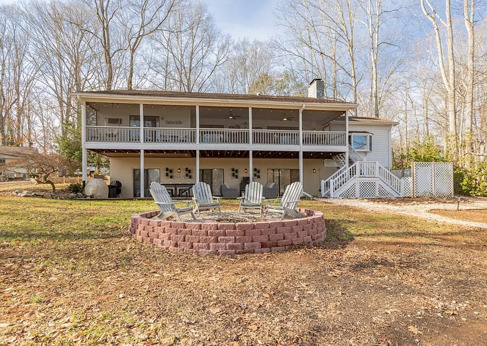 1st image of 645 Dogwood Dr