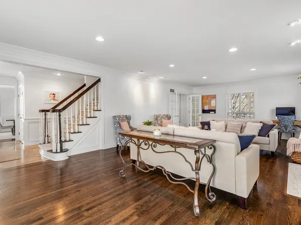 7720 Chumani Ln, Cincinnati, OH 45243