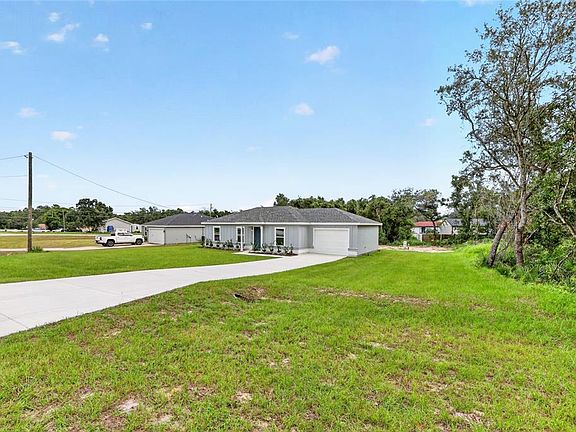 3rd image of 85 OLIVE ROAD