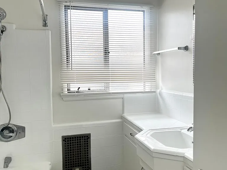 8400-8422 Crenshaw Dr #3357-3365 — Photo 18