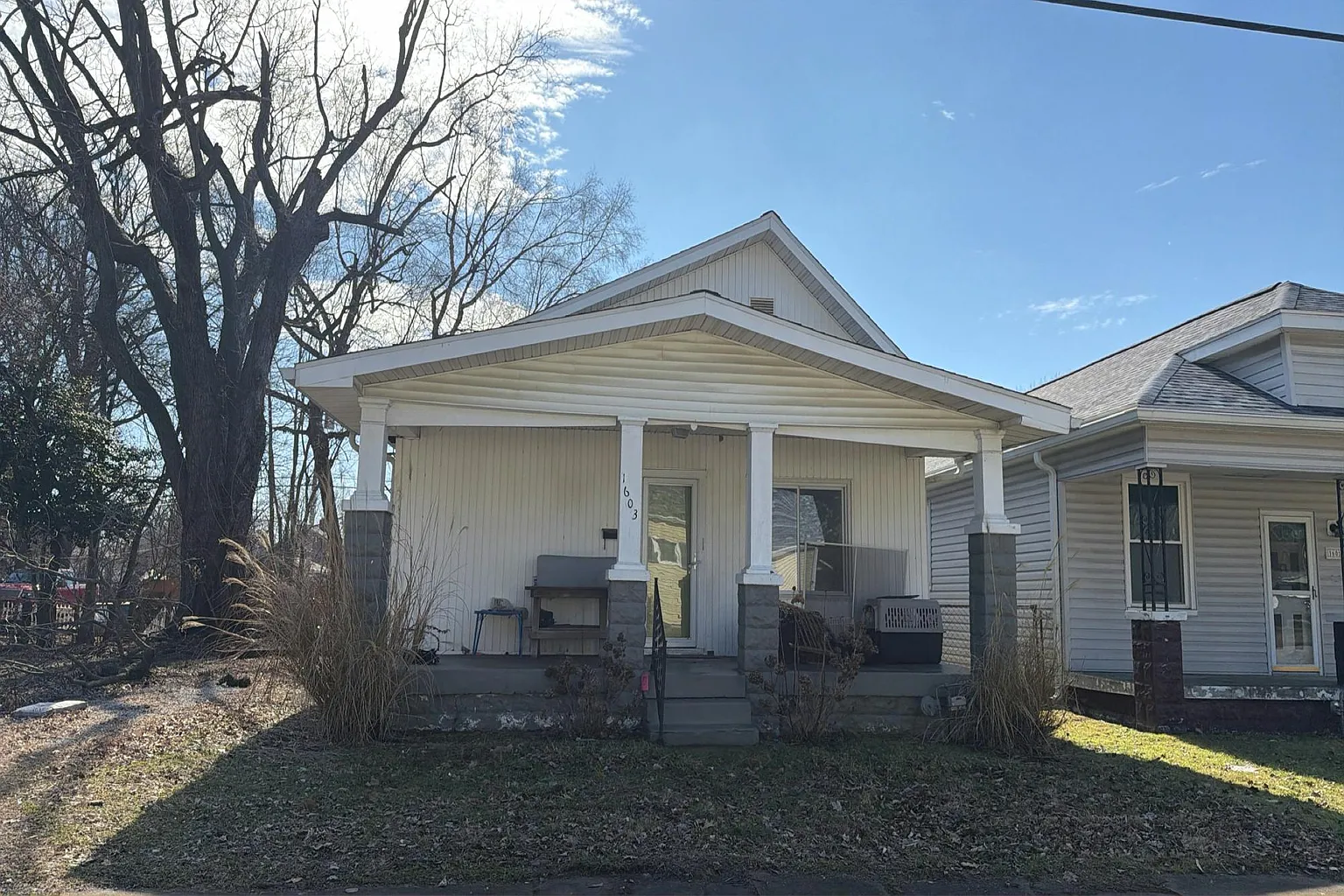 1603 E Franklin St photo 1
