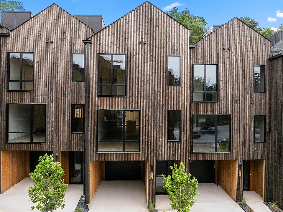 1st image of 16 Nordic Ln