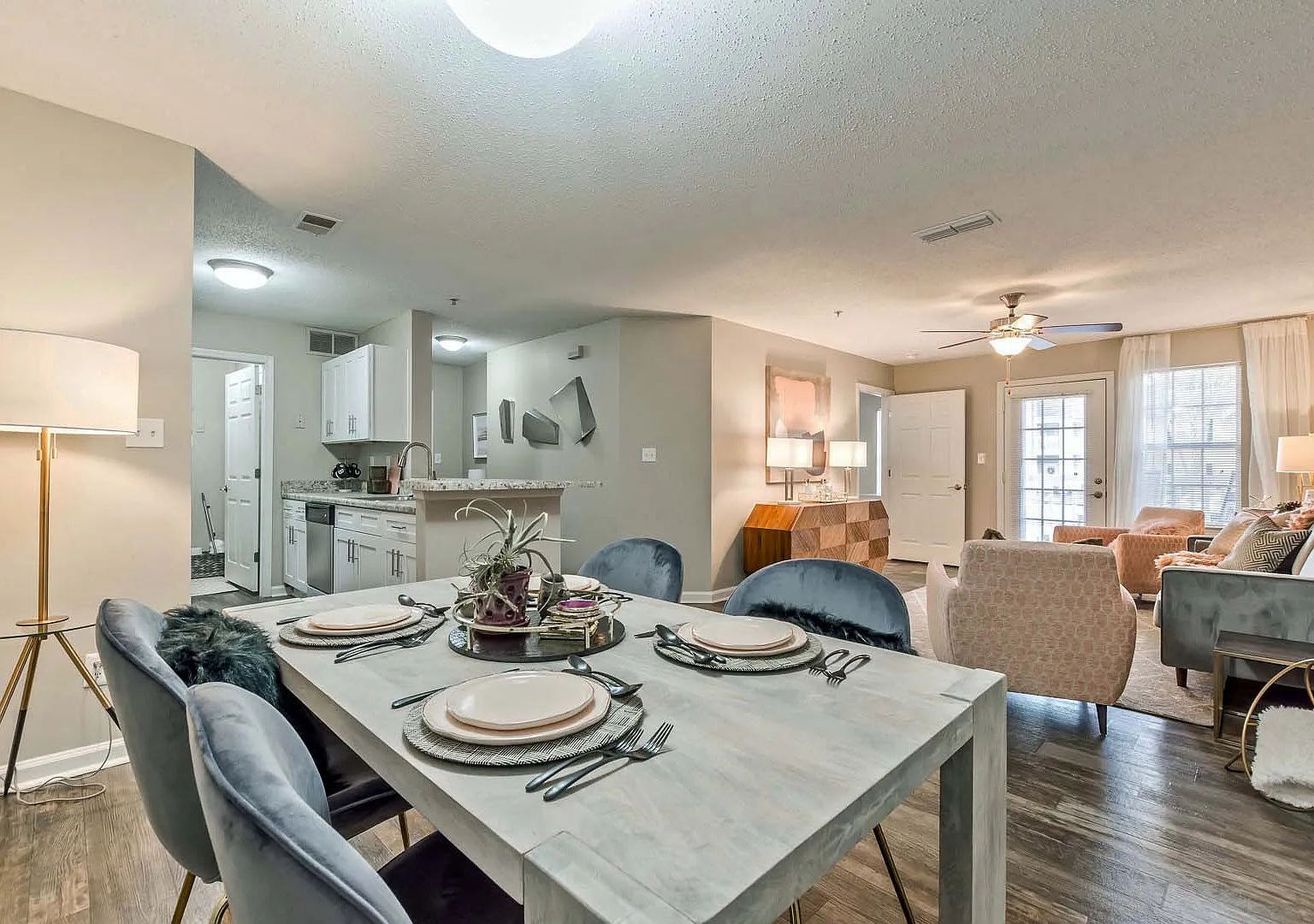 Azalea Ridge Apartments — Photo 4