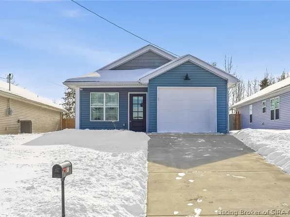 973 Wooded Trail, Scottsburg, IN 47170