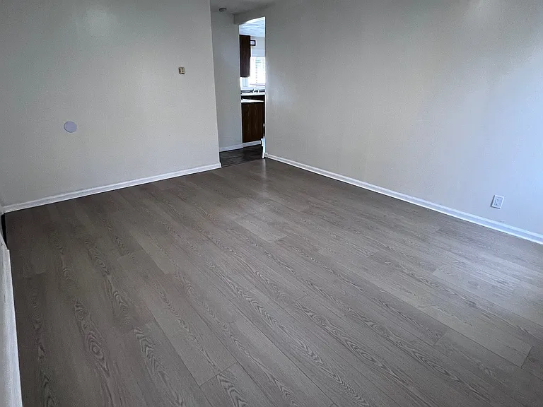 1501 S Garfield Ave — Photo 13