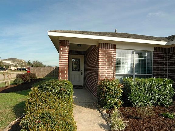 4th image of 2905 Silver Shore Ln