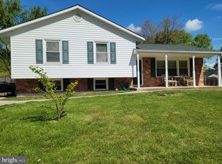 858 Broadfield Dr, Newark, DE 19713