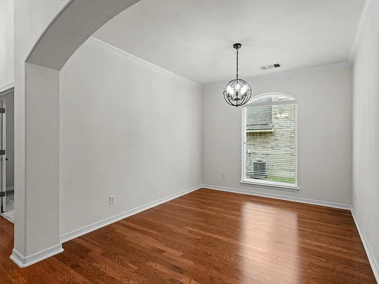 2304 Village View Loop — Photo 17