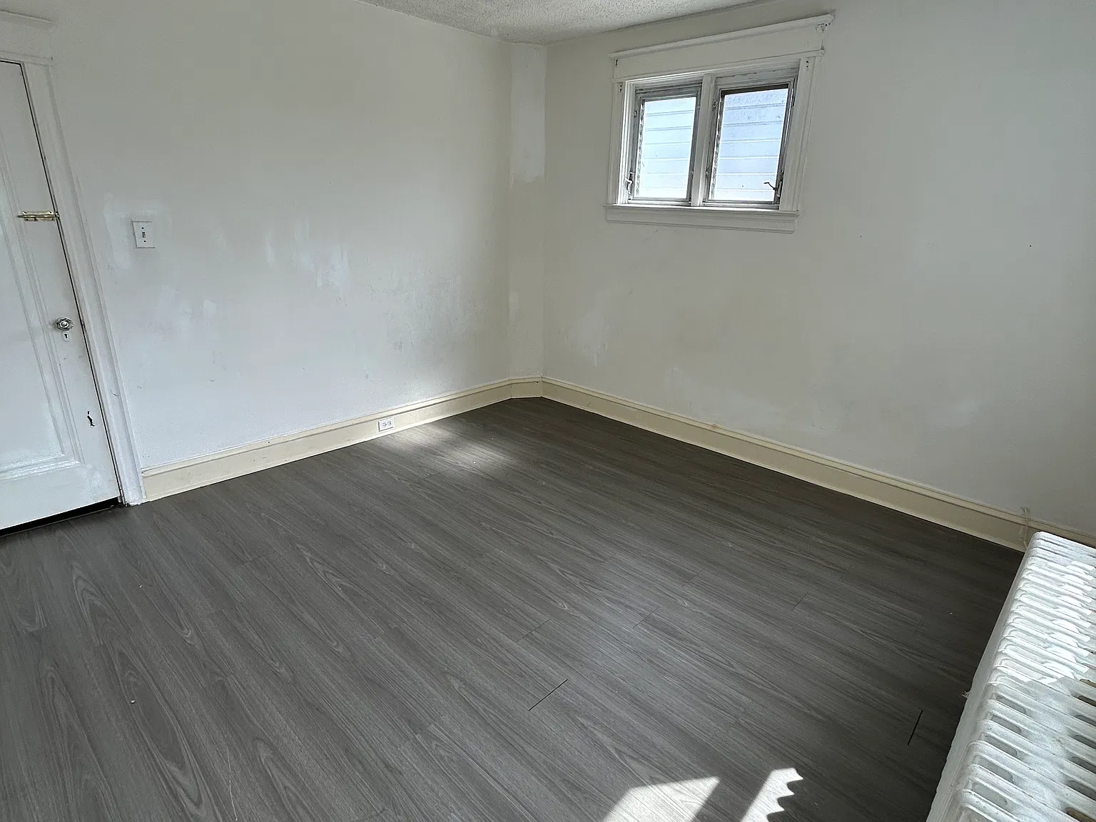 3359 Wellington St — Photo 2