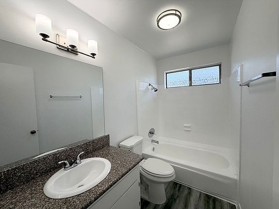 4th image of 8145 Langdon Ave APT 216