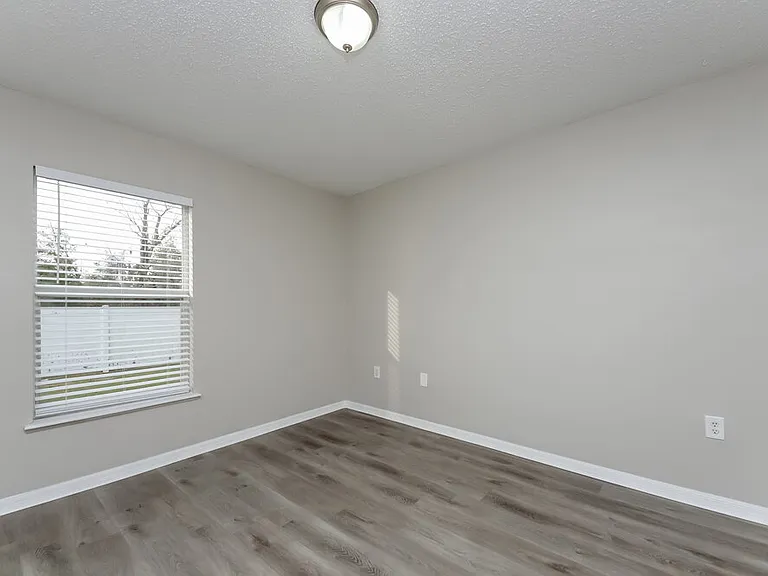 2790 Woodland Creek Loop — Photo 12