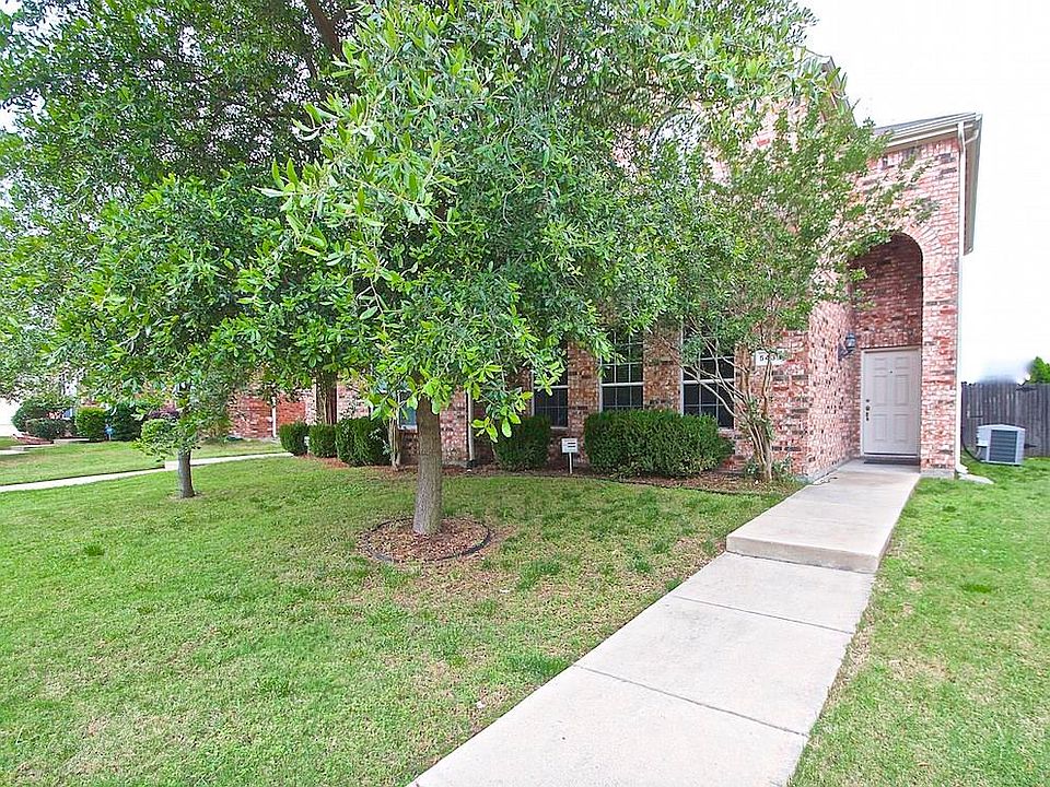 1st image of 5439 Avery Ln