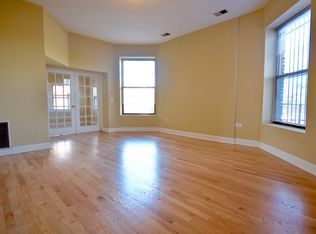 742 W. Fullerton, Chicago, IL 60614