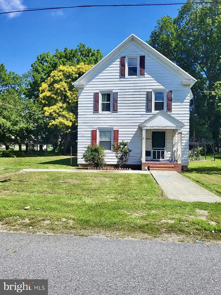 30432 Oak St photo 1