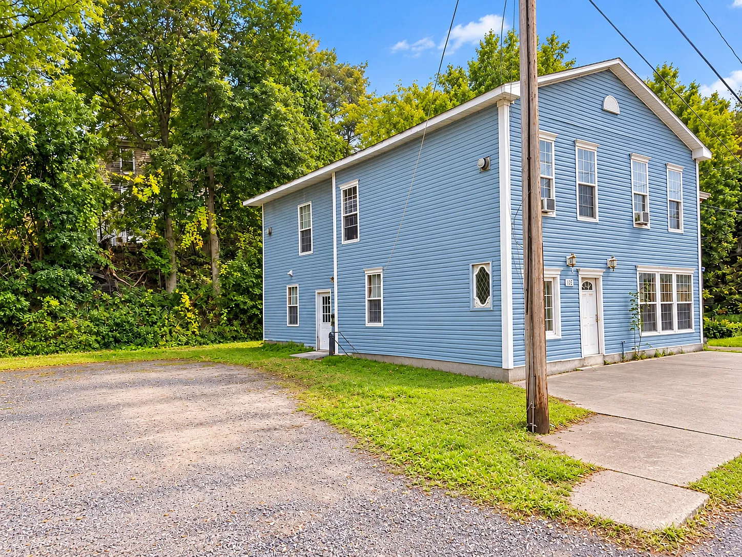 1 bed, $950 — Photo 1
