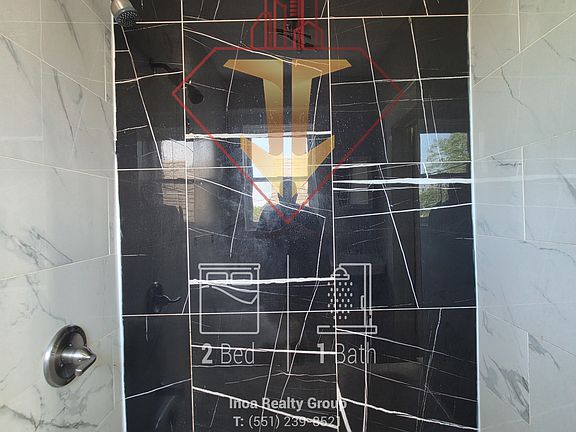 3rd image of 1591 Kennedy Blvd #5