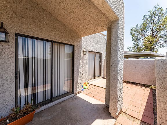 5th image of 850 S River Dr #3