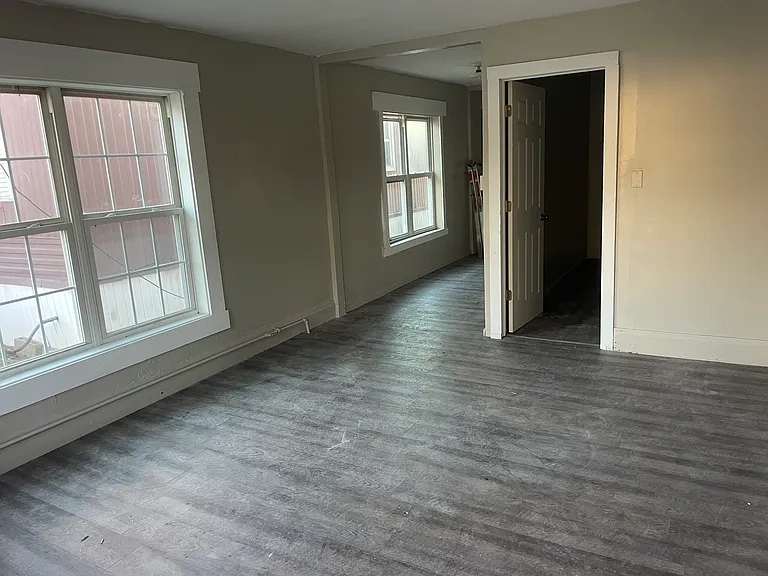 108 Miller St #1 — Photo 8