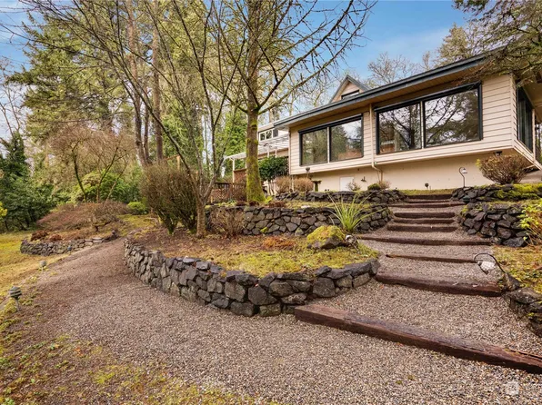 10428 Meadow Road SW, Lakewood, WA 98499