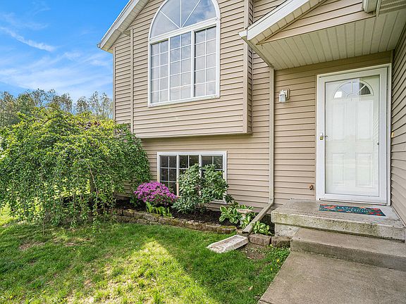 4th image of 2936 Hidden Forest Ct