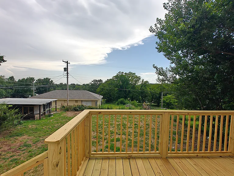 402 N Grant Ave — Photo 19