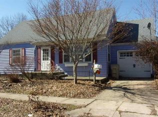725 E Eckman St, South Bend, IN