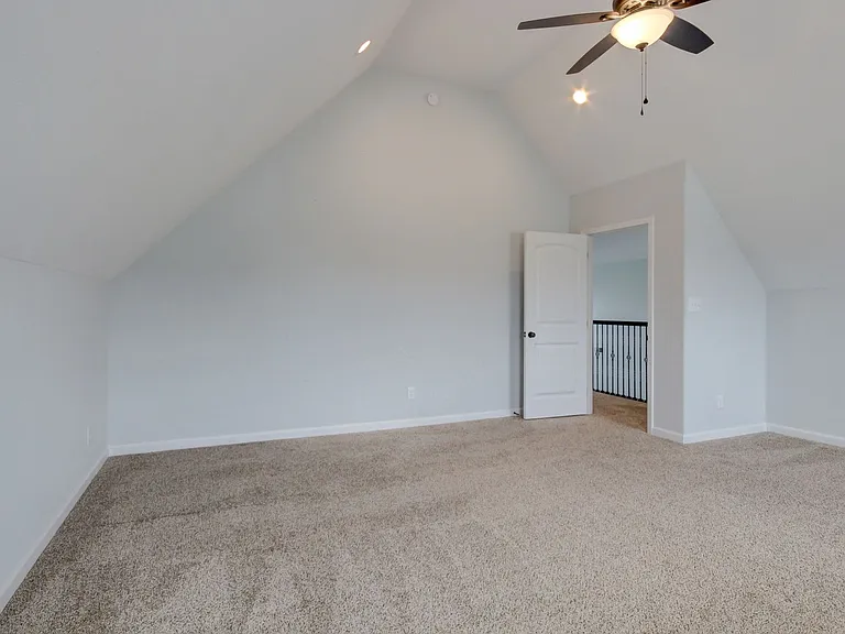 541 Low Country Ct — Photo 18