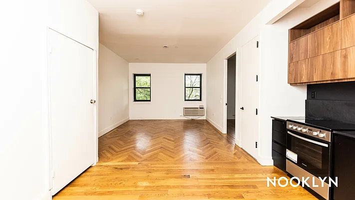 Rented by Nooklyn NYC LLC | media 78