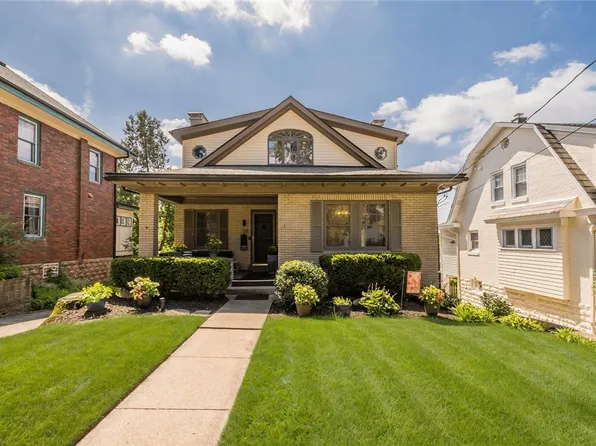 57 Vernon Dr, Pittsburgh, PA 15228
