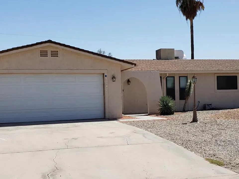 3247 Chanute Pl