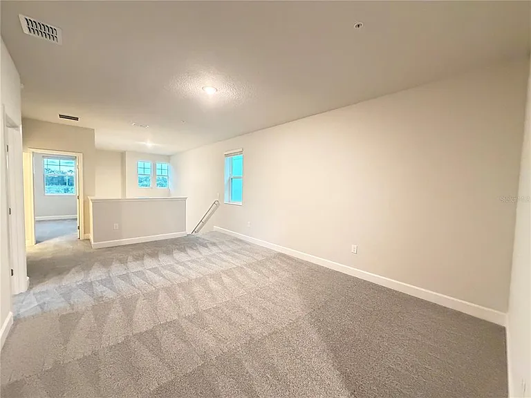 201 Station Ln — Photo 31