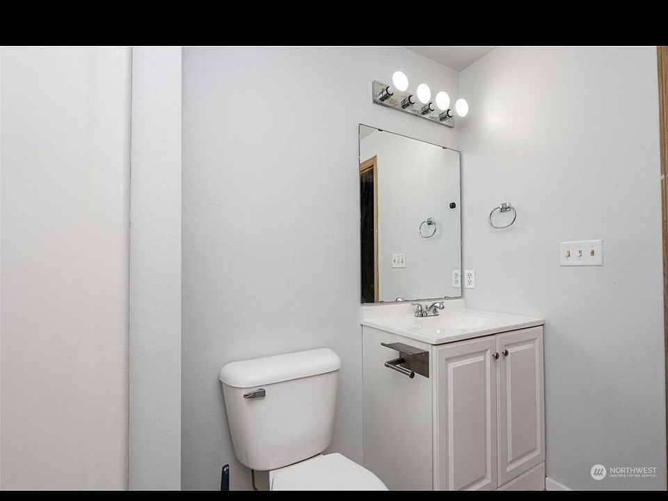 1st image of 6310 94th St NE