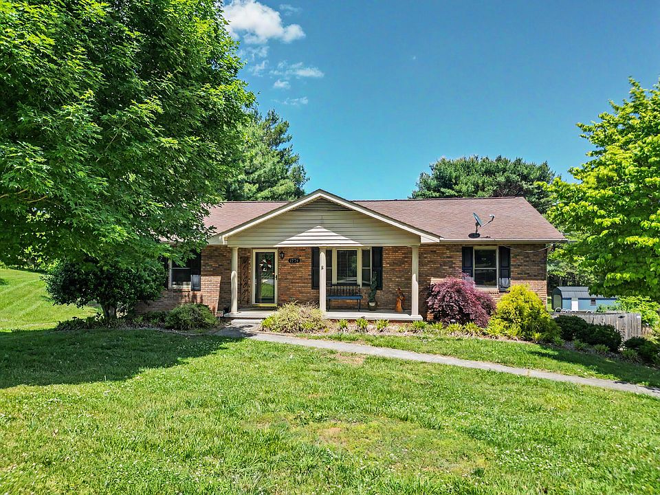 1st image of 1774 Oriole Ct