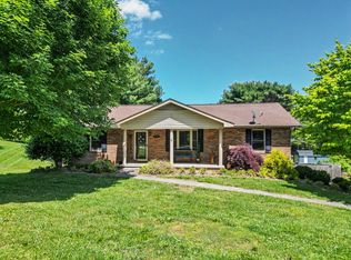 1774 Oriole Ct, Morristown, TN 37814