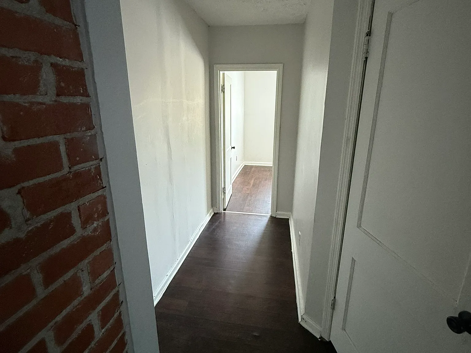 2 bed, 900 sqft, $950 — Photo 4