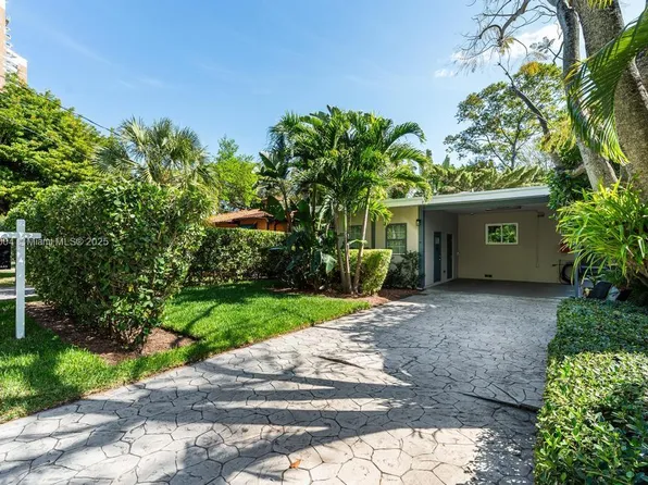 736 NE 67th St, Miami, FL 33138