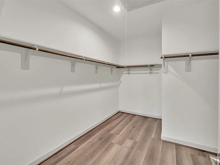 19027 Derrington Manor Ln — Photo 15