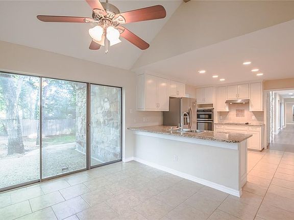 2nd image of 6303 Waterview Dr