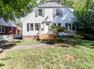 504 S James St, Champaign, IL 61821