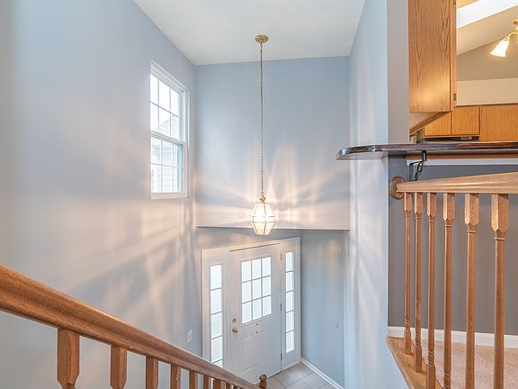 5th image of 414 W Hamilton Dr #208