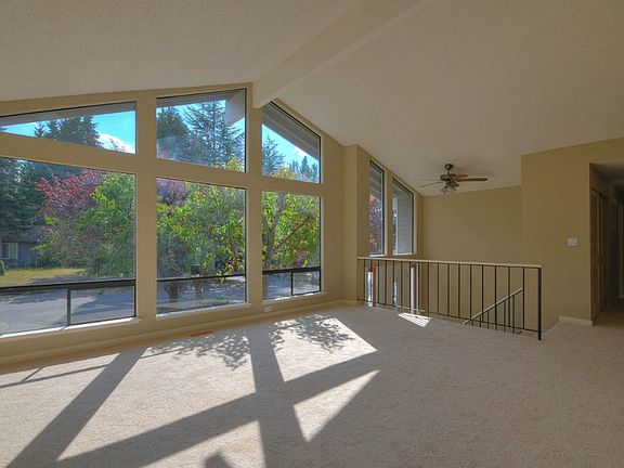 5th image of 12512 SE 65th St