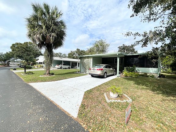 2nd image of 308 Magnolia Hill Dr