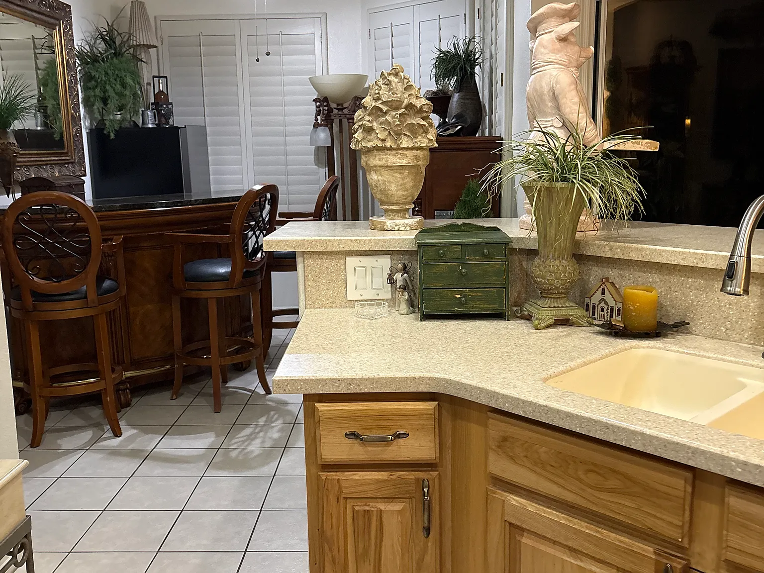 2 bed, 1300 sqft, $1,695 — Photo 2